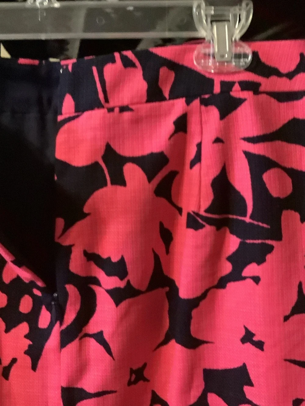 Women's Black & Hot Pink Floral Pencil Skirt